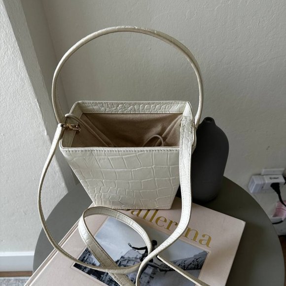 Staud White Square Bucket Bag With Removable Shoulder Strap - Picture 2 of 5